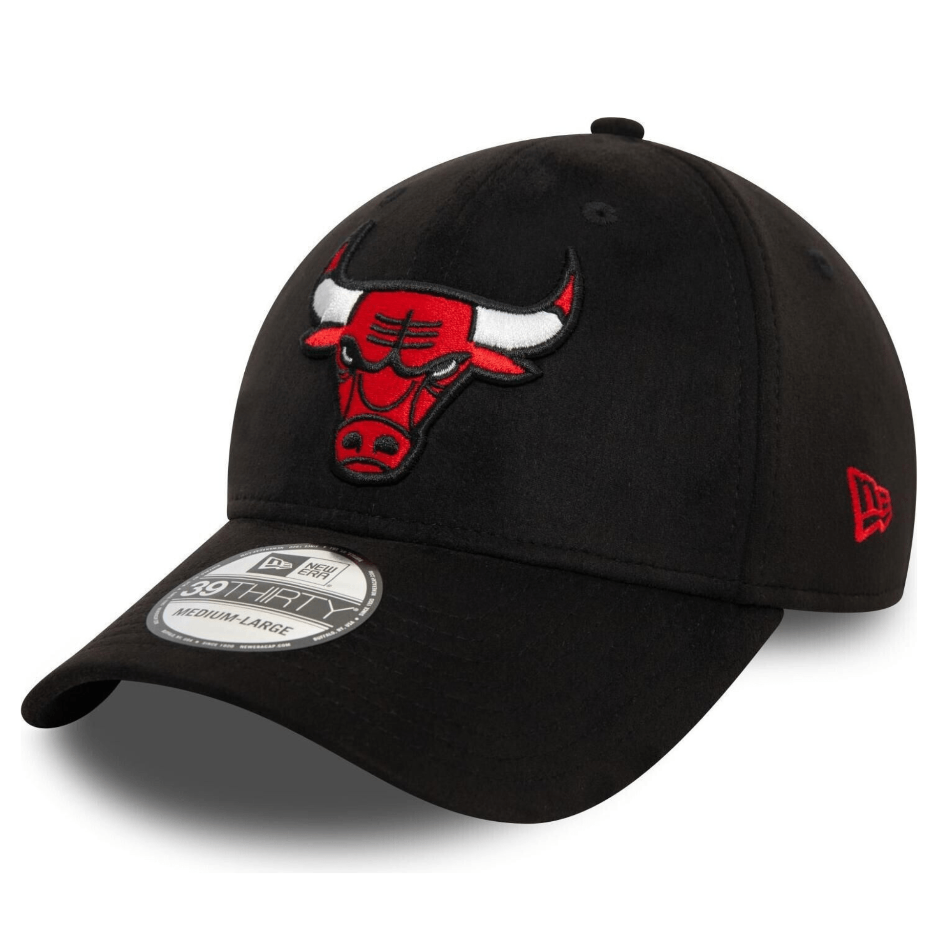 New Era Chicago Bulls Faux Suede Black 39THIRTY Stretch Fit Cap - Cap On