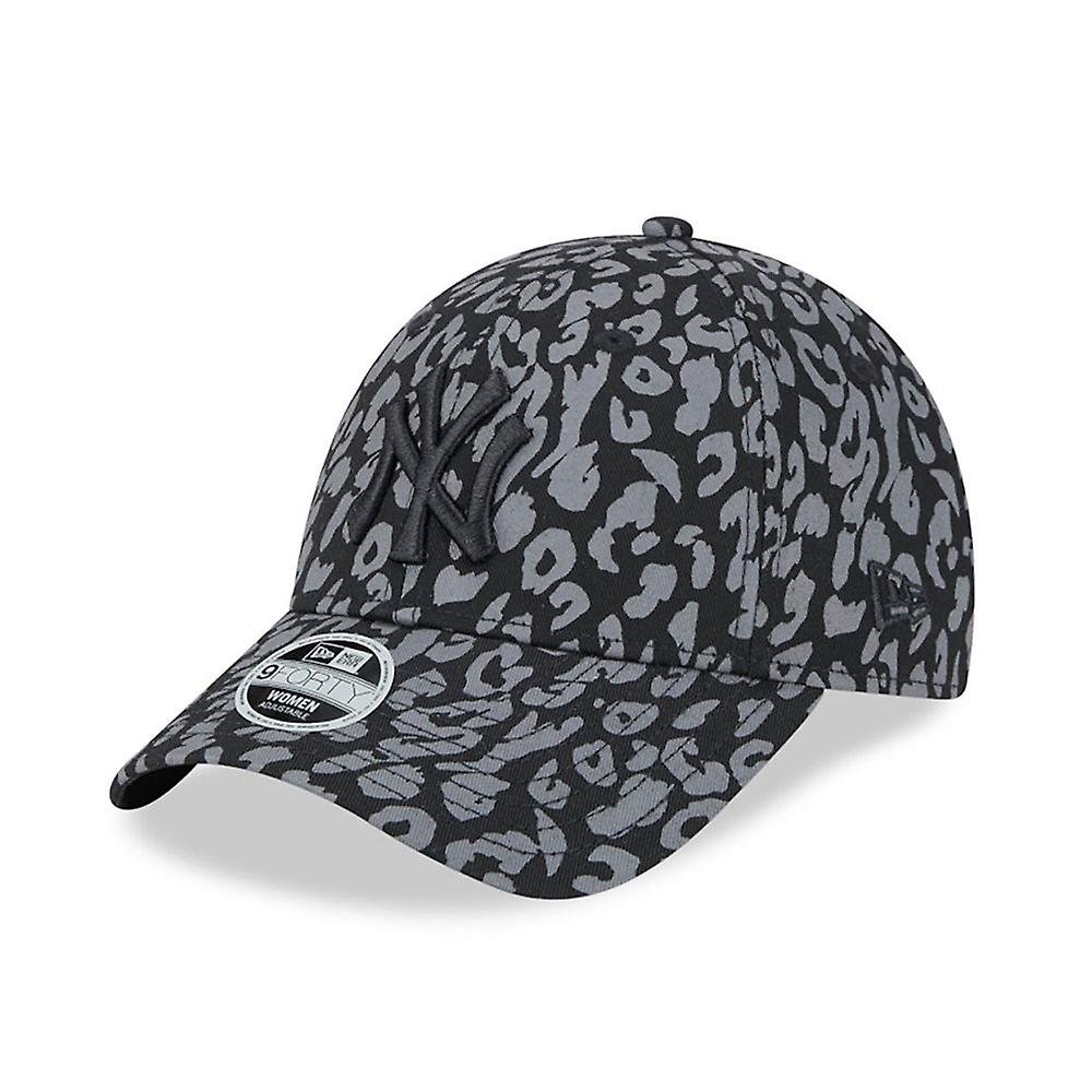 New Era 9FORTY MLB Womens All Over Print New York Yankees Cap