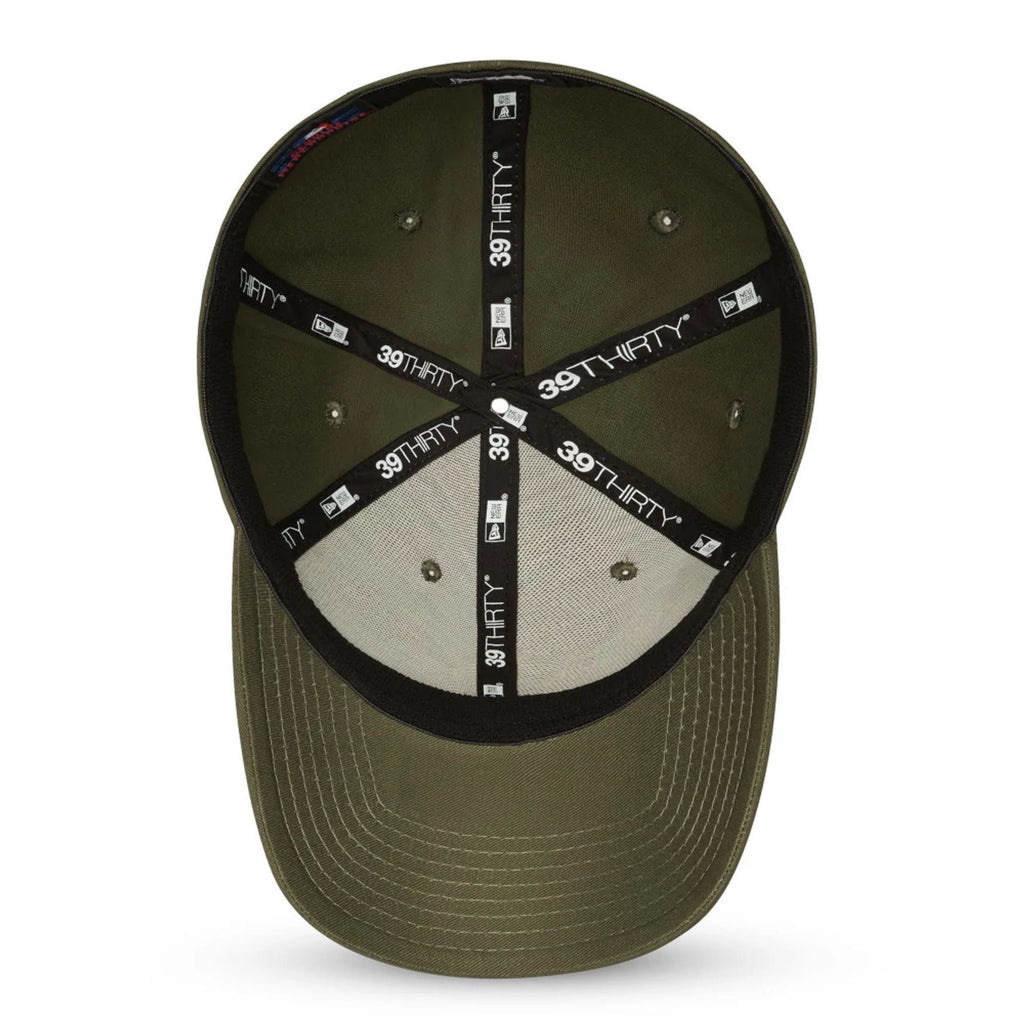 New Era New York Yankees Khaki 39THIRTY Cap - Cap On