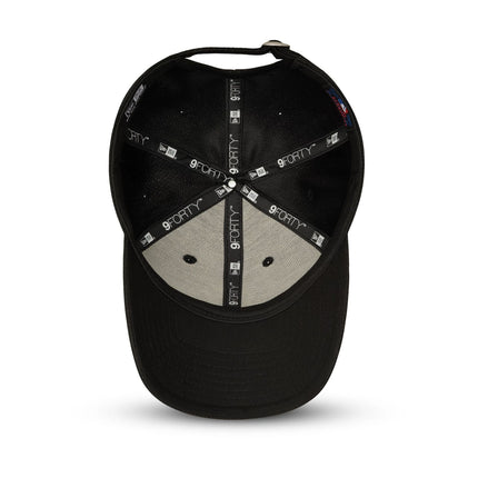 New Era New York Yankees Diamond Era Black 9FORTY Cap - Cap On
