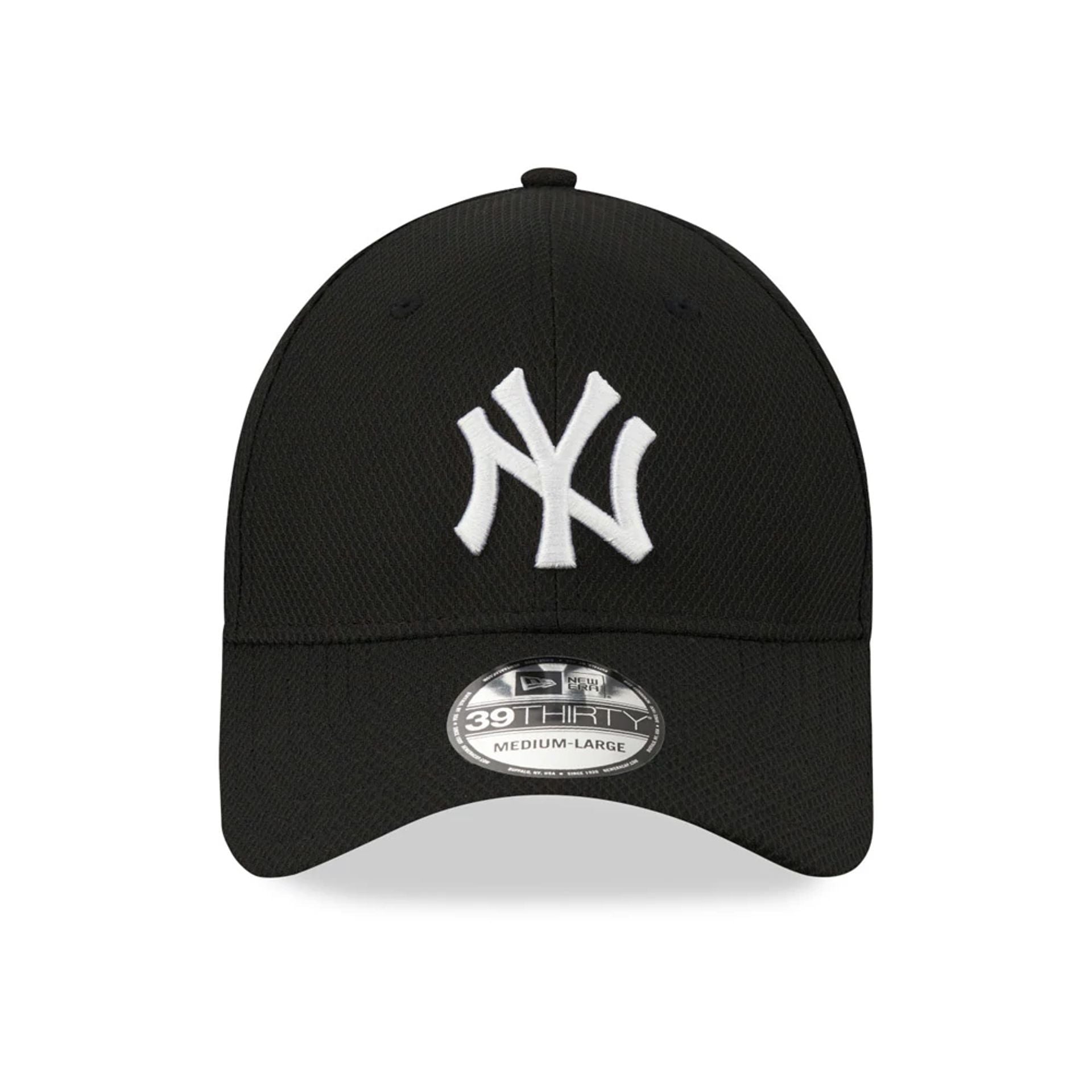 New Era New York Yankees Black 39THIRTY Cap - Cap On