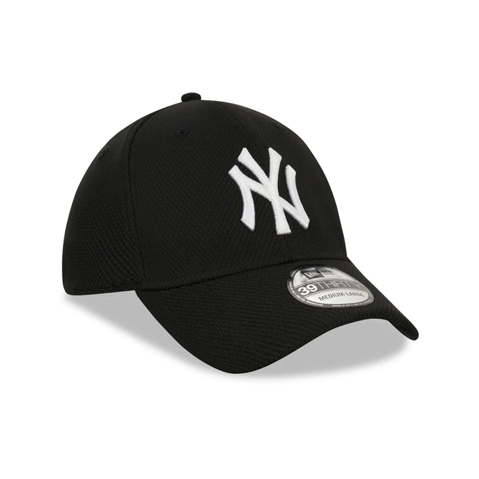 New Era New York Yankees Black 39THIRTY Cap - Cap On
