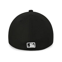 New Era New York Yankees Black 39THIRTY Cap - Cap On