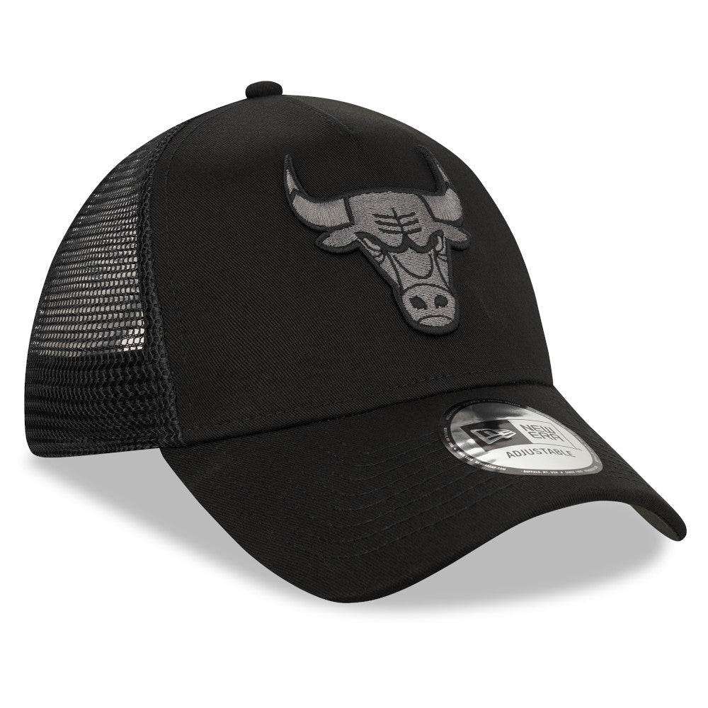 New Era NBA Chicago Bulls Trucker Cap - Cap On