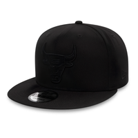 New Era Chicago Bulls NBA Monochrome Black 9FIFTY Snapback Cap