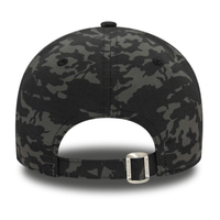 New Era Los Angeles Lakers Camo 9FORTY Cap - Cap On