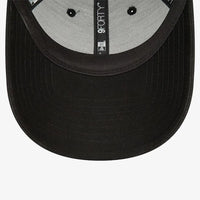 New Era  9FORTY Metallic outline Chicago Bulls Cap