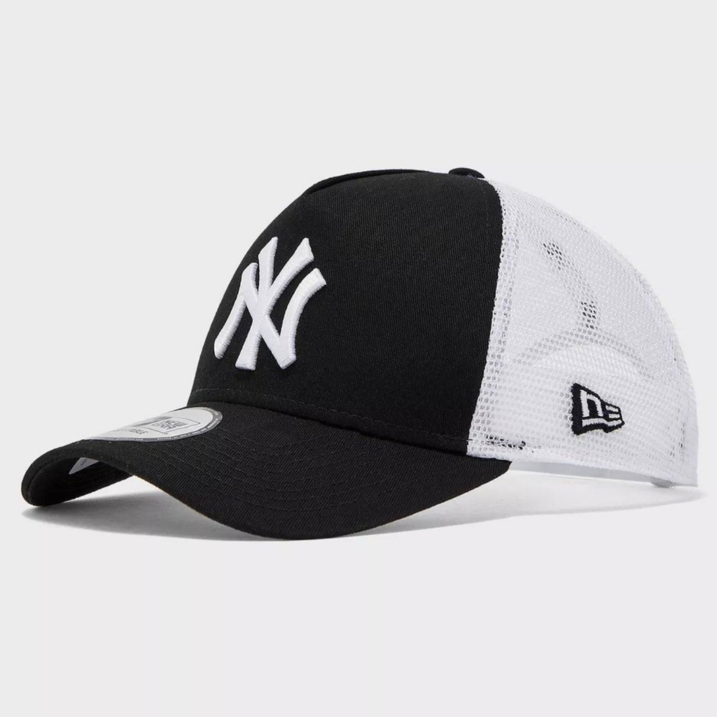 New Era 9Forty New York Yankees Trucker Cap