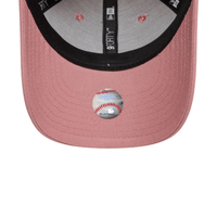 New Era New York Yankees Essential Youth Pink 9FORTY Cap - Cap On