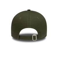 New Era New York Yankees Womens League Essential Green 9FORTY Adjustable Cap - Cap On