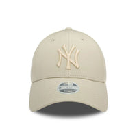 New Era Womens Faux Leather New York Yankees 9FORTY Cap - Cap On