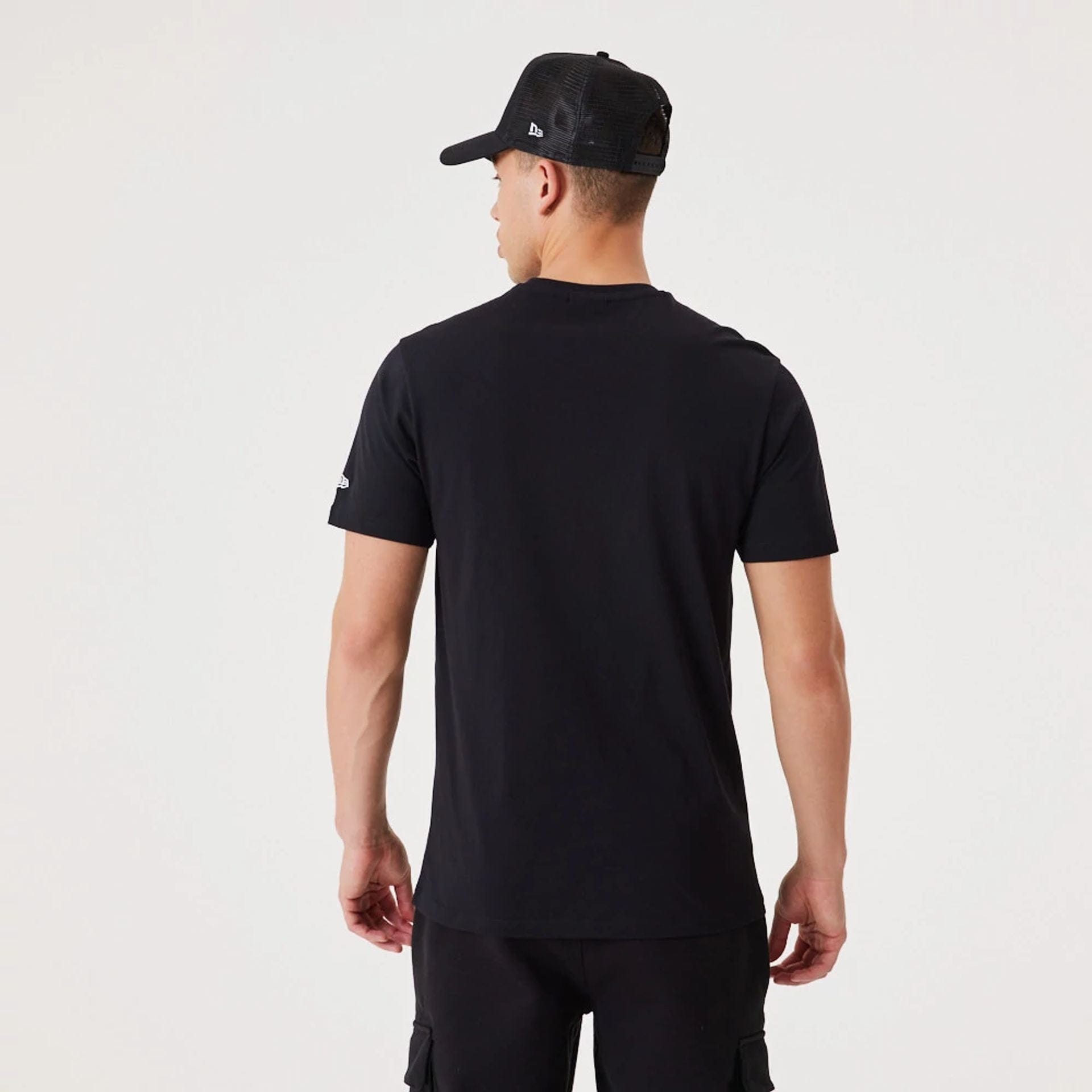 New Era Essential T-shirt