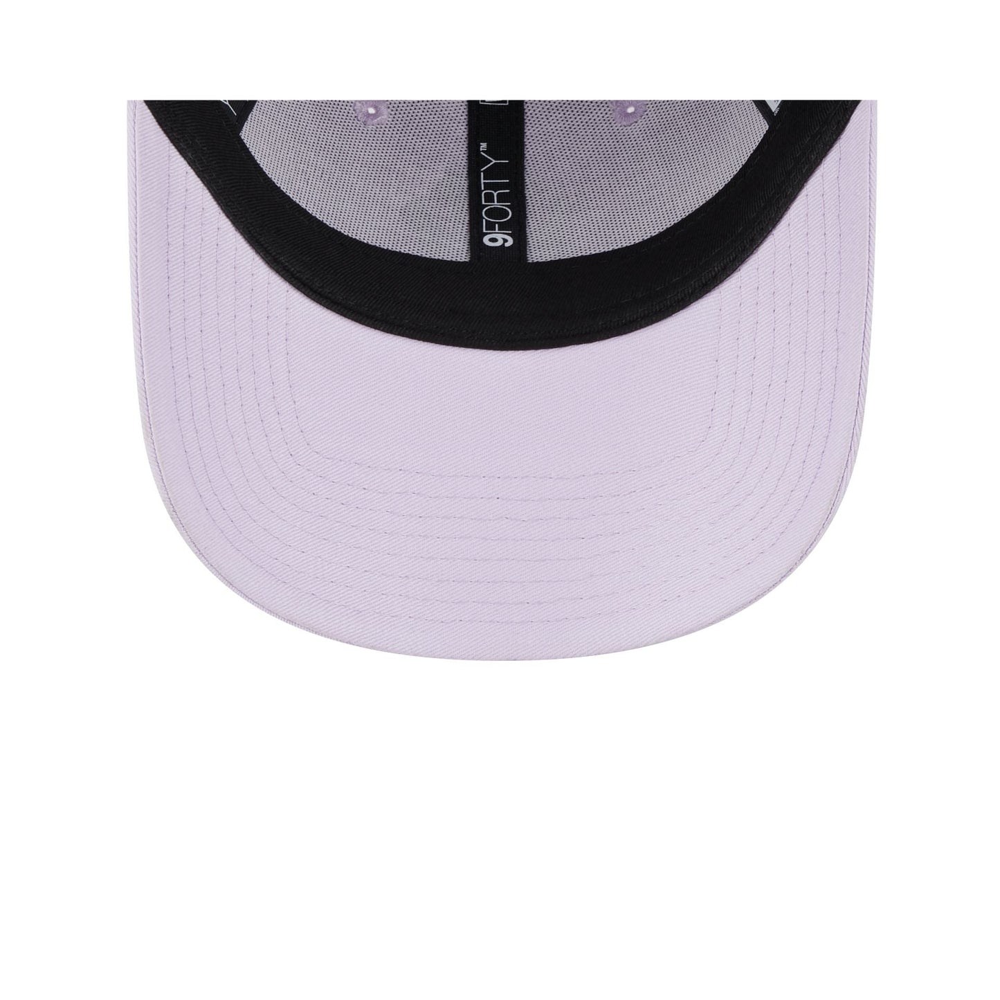 New Era New York Yankees Womens League Essential Lilac 9FORTY Adjustable Cap - Cap On
