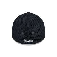 New Era New York Yankees MLB Evergreen Neo Black 39THIRTY Stretch Fit Cap