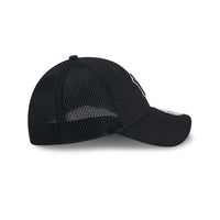 New Era New York Yankees MLB Evergreen Neo Black 39THIRTY Stretch Fit Cap