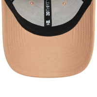 New Era New York Yankees League Essential Beige 39THIRTY Stretch Fit Cap - Cap On
