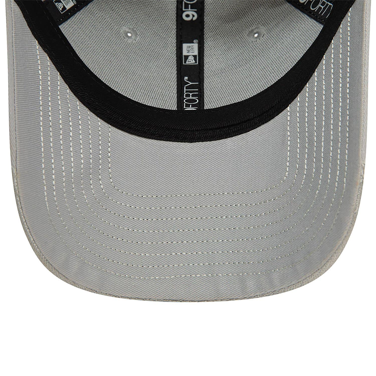 New Era 9FORTY New York Yankees Cap Fire - Cap On