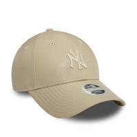 New Era New York Yankees Womens Midi PU Light Beige 9FORTY Adjustable Cap