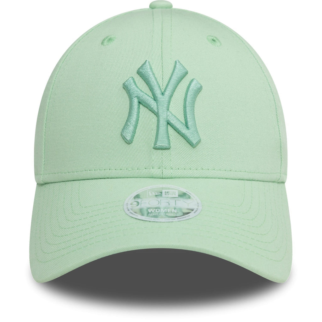New Era New York Yankees 9FORTY Womens League Essential Mint Cap - Cap On