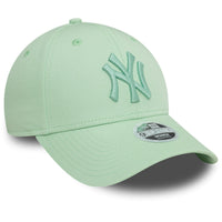 New Era New York Yankees 9FORTY Womens League Essential Mint Cap - Cap On