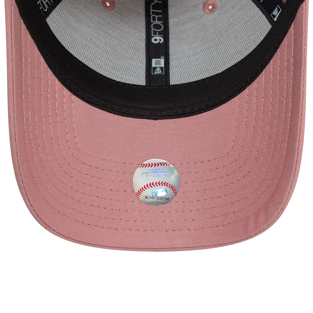 New Era LA Dodgers Womens League Essential Dark Pink 9FORTY Adjustable Cap - Cap On