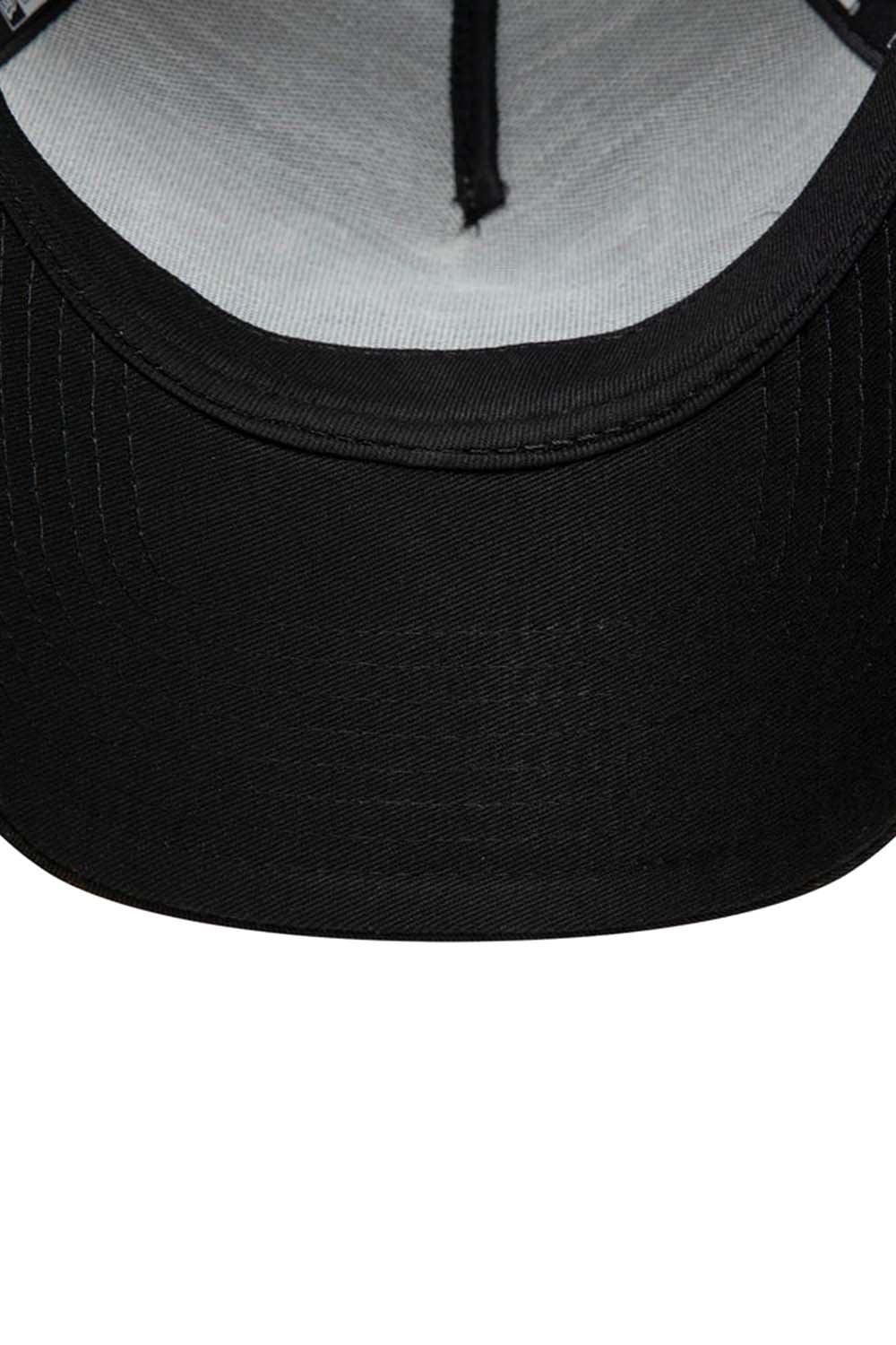 New Era New York Yankees League Essential A-Frame Trucker Black Navy Cap