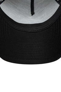 New Era New York Yankees League Essential A-Frame Trucker Black Navy Cap