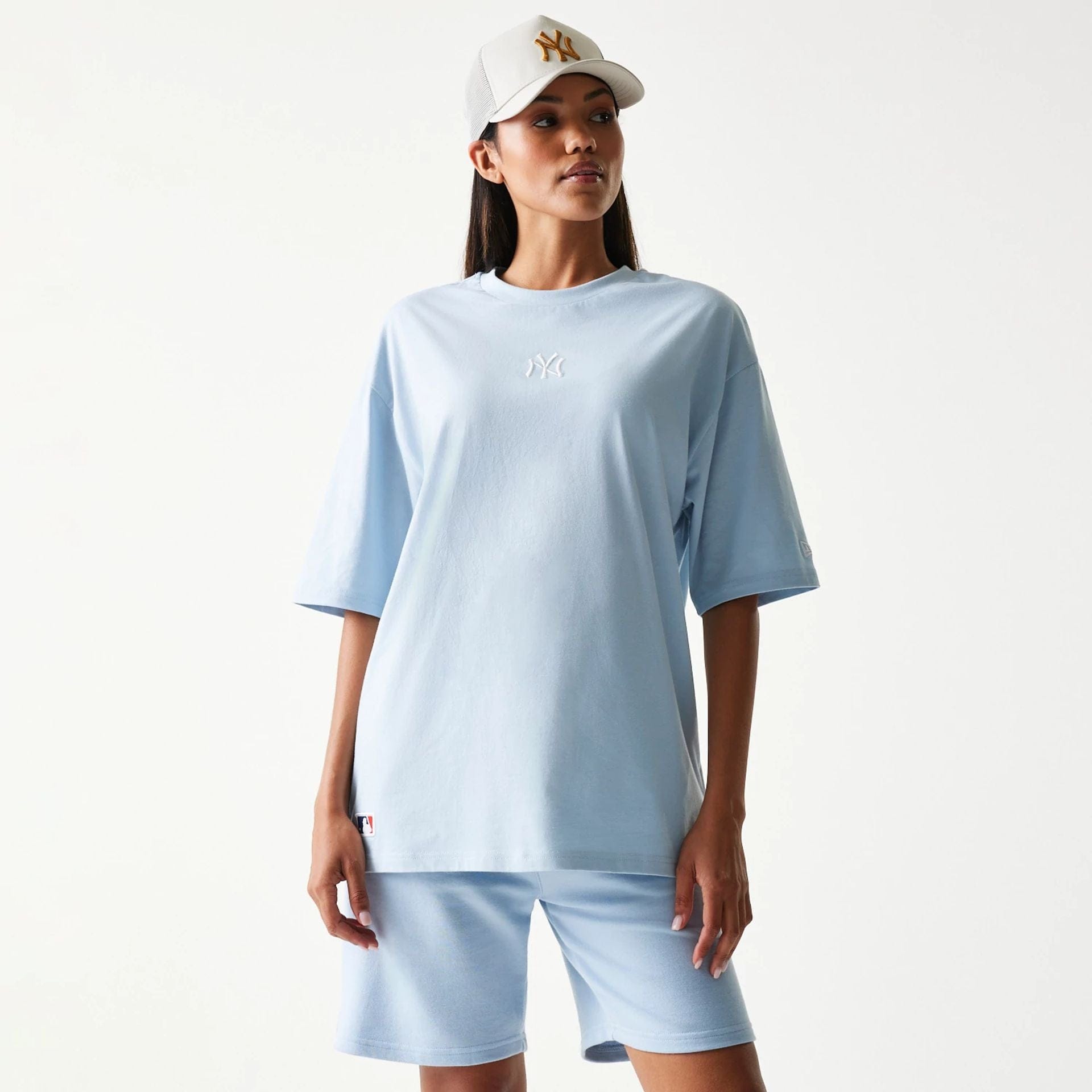 New Era New York Yankees MLB Midi Pastel Blue Oversized T-Shirt