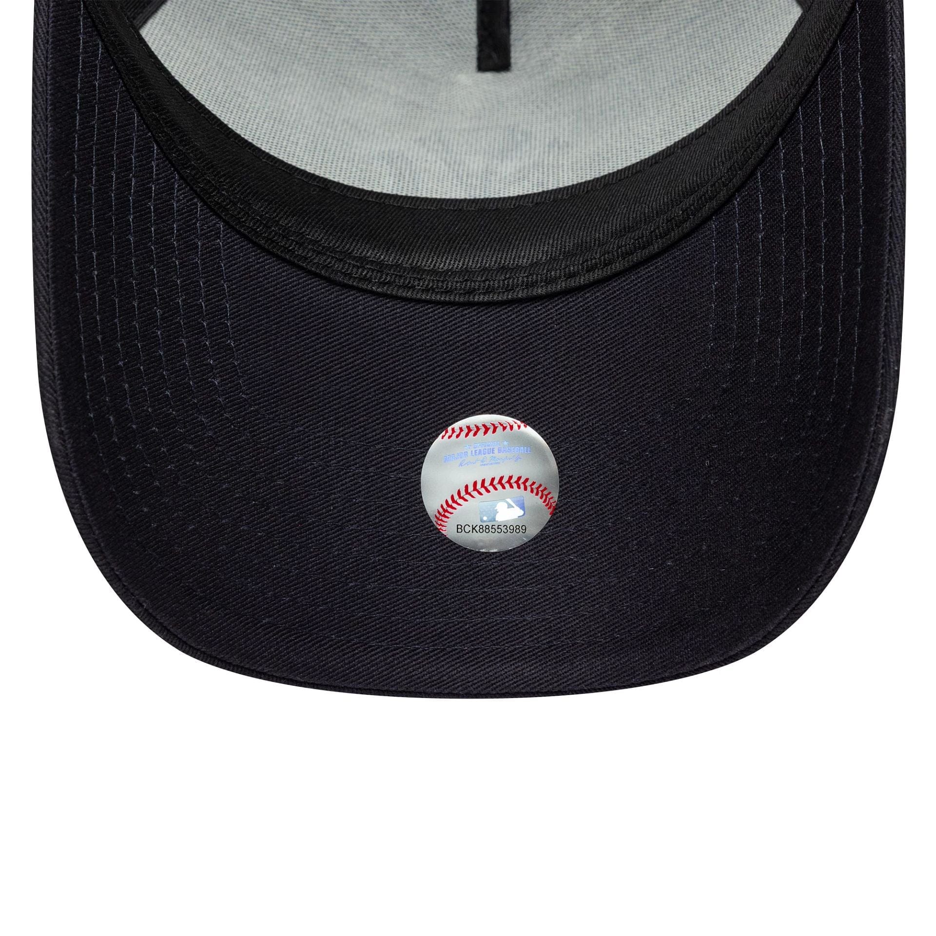 New Era New York Yankees MLB Team Outline Navy E-Frame Trucker Cap