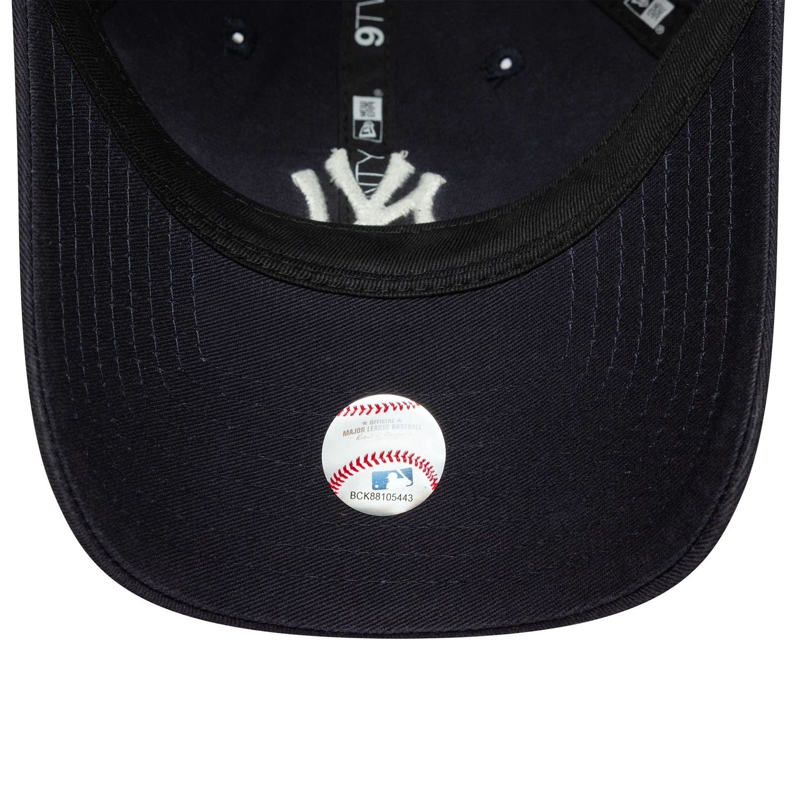 New Era New York Yankees MLB Washed Script Navy 9TWENTY Adjustable Cap