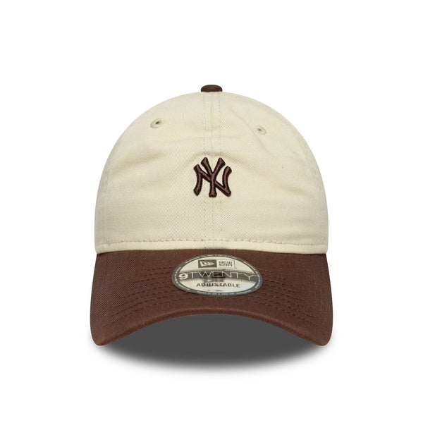 New Era New York Yankees MLB Mini Logo Dark Brown 9TWENTY Adjustable Cap
