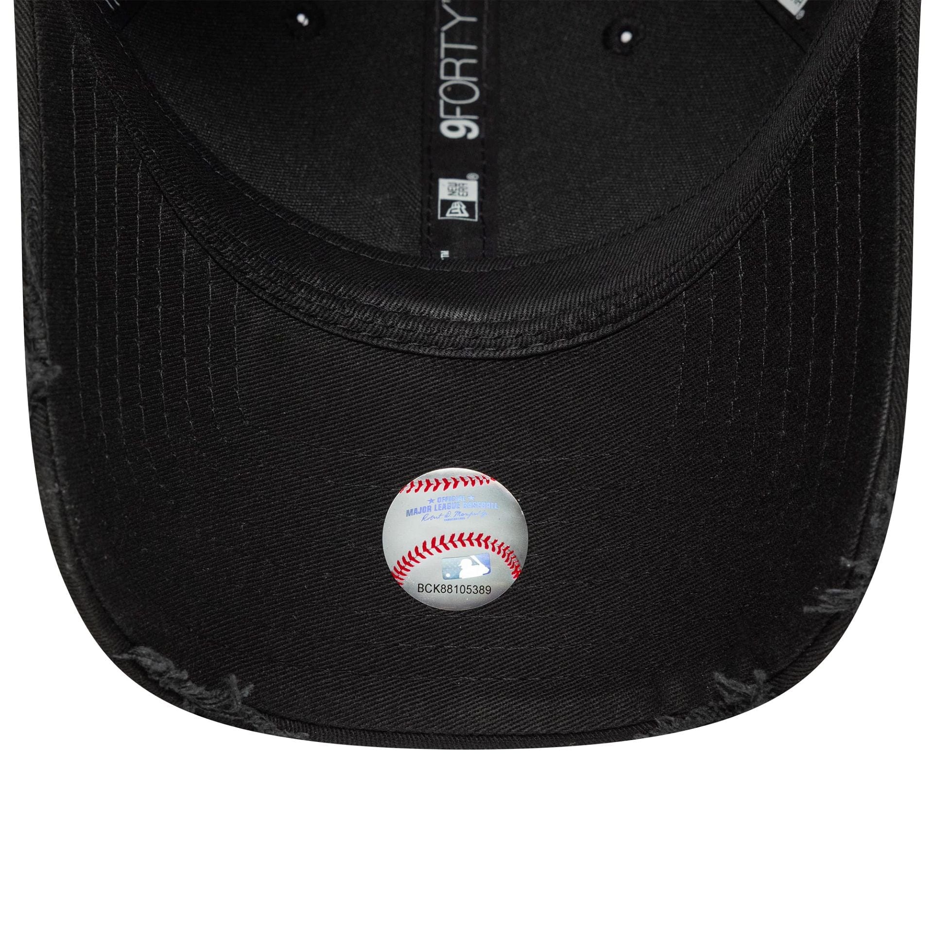 New Era New York Yankees MLB Washed Distressed Black 9FORTY Adjustable Cap
