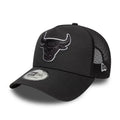 New Era Chicago Bulls NBA Outline Charcoal 9FORTY E-Frame Trucker Cap