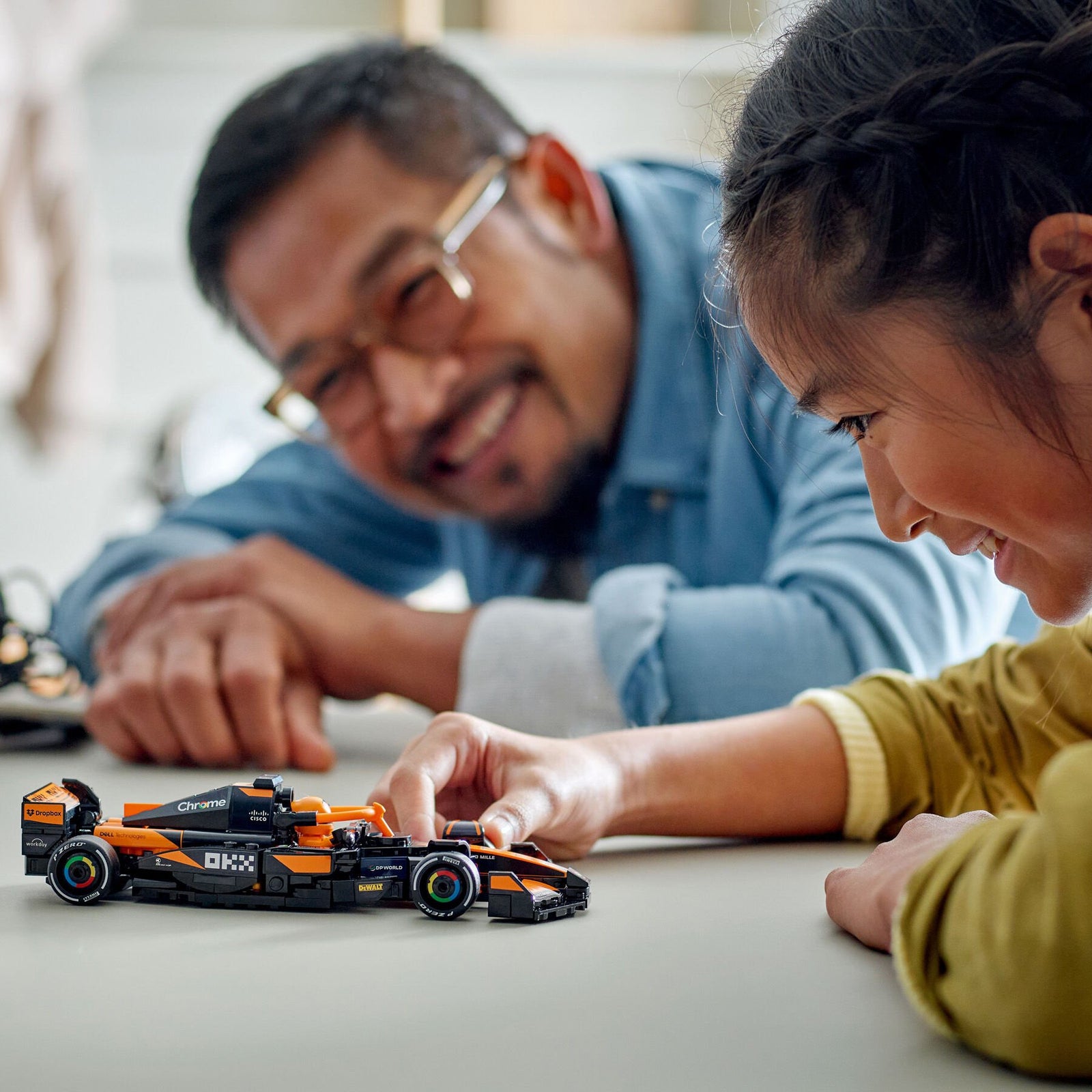 McLaren F1 LEGO® Speed Champions MCL38 Set
