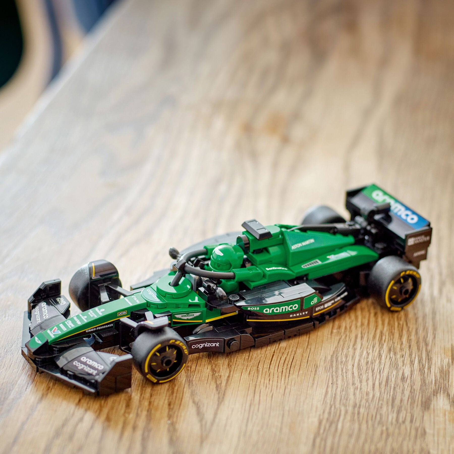 Aston Martin F1 Team LEGO® Speed Champions AMR24 Set