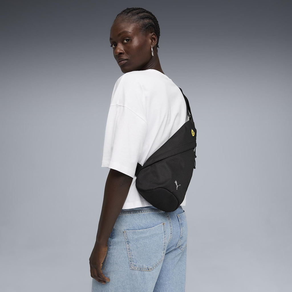 Scuderia Ferrari F1 PUMA Portable Bag