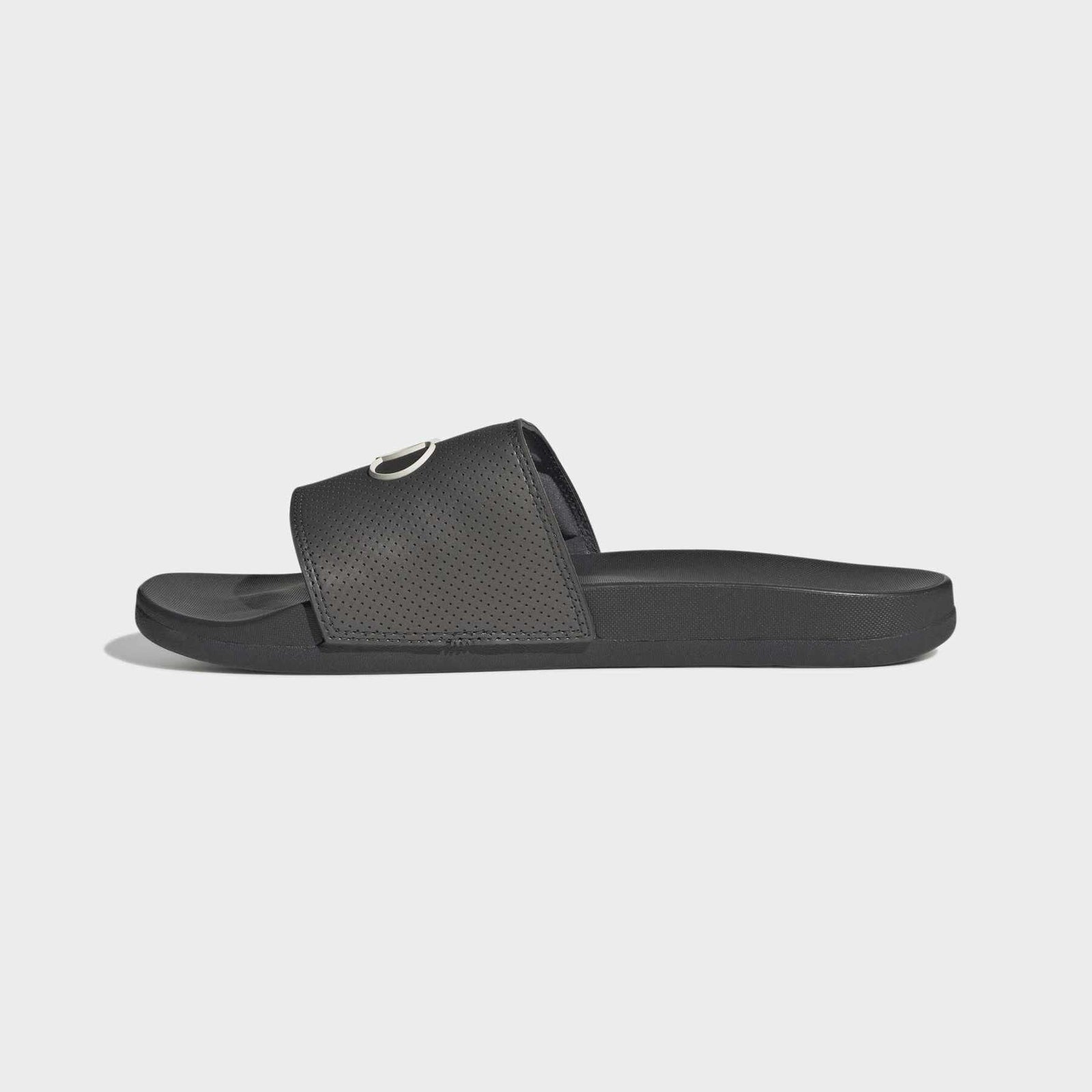 Audi F1 Team adidas Adilette Slides