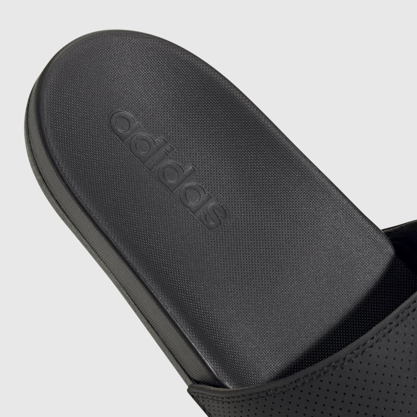 Mercedes-AMG F1 adidas Adilette Slides