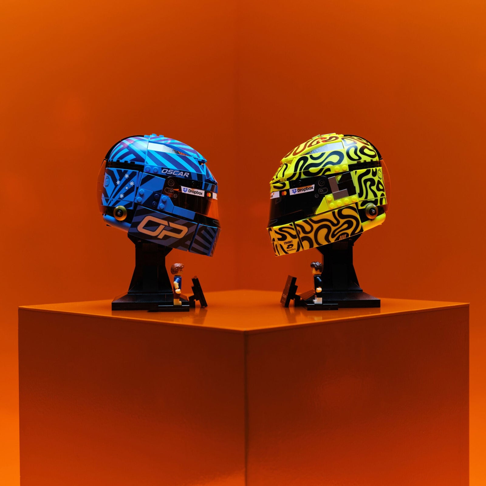 McLaren Mastercard F1 LEGO® Oscar Piastri Helmet Set