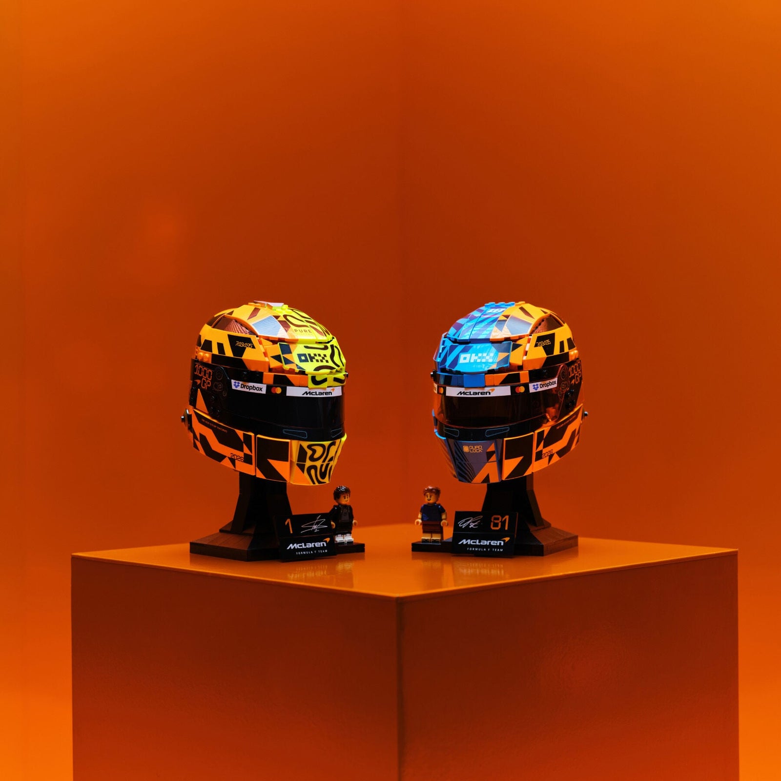 McLaren Mastercard F1 LEGO® Oscar Piastri Helmet Set