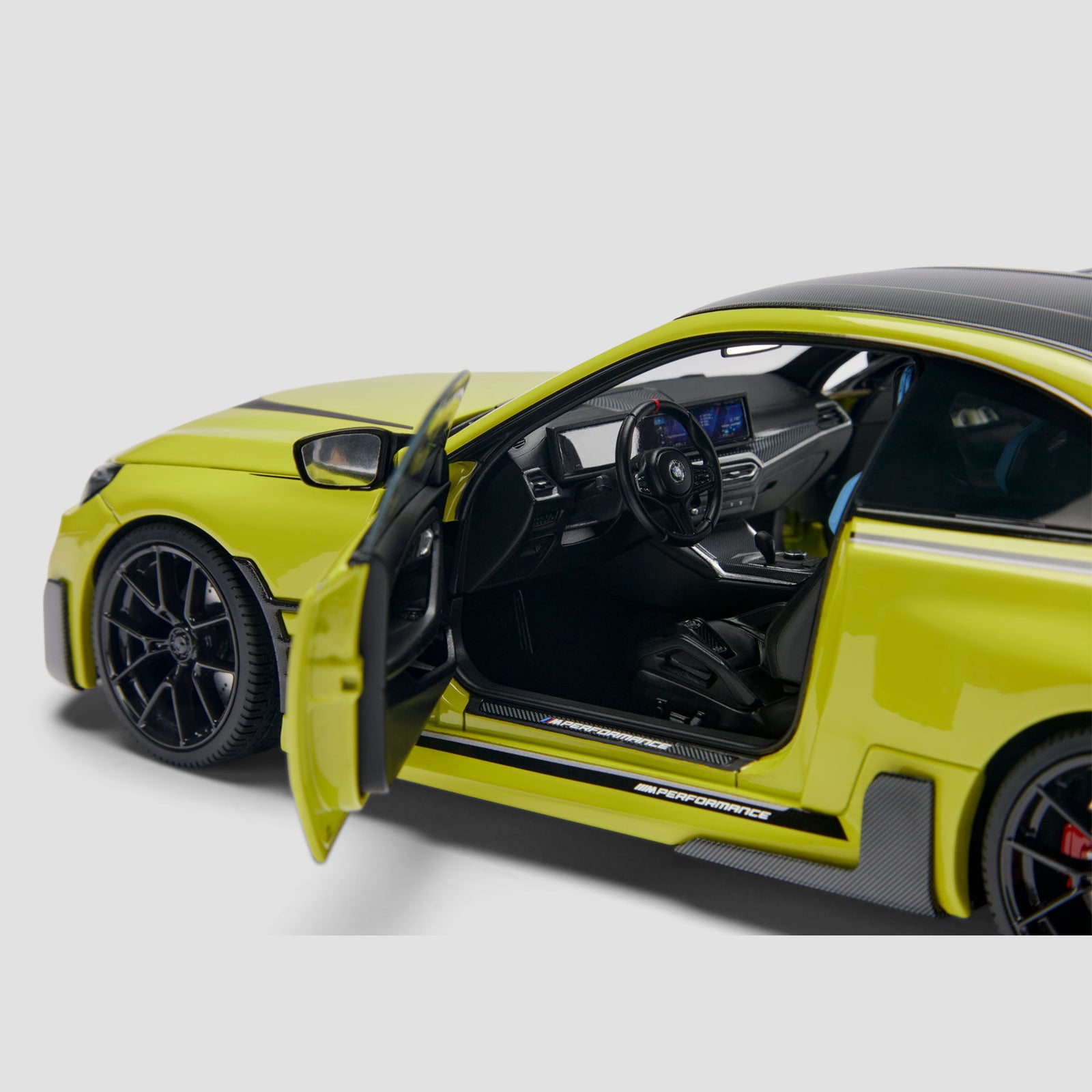 BMW 1:18 BMW M2 PERFORMACE PARTS MINIATURE