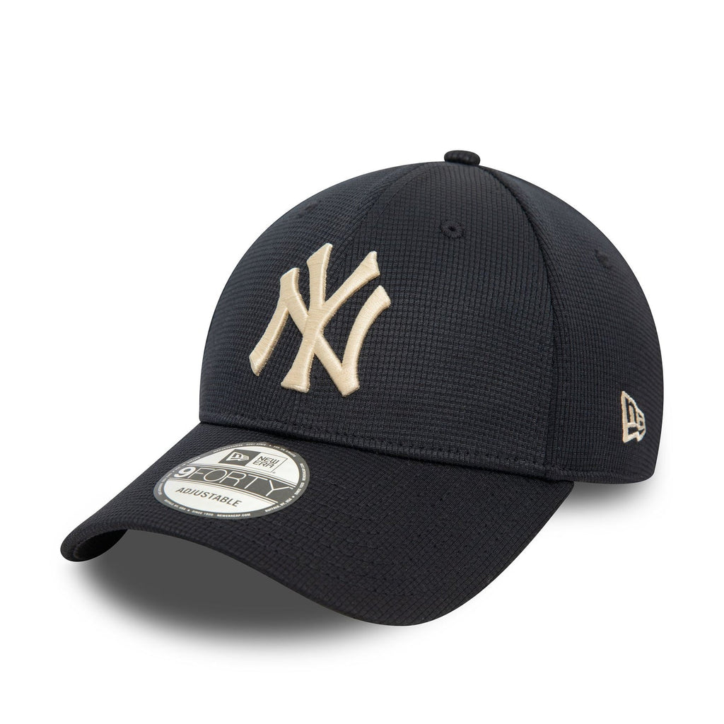 New Era PIVOT KNIT 9FORTY New York Yankees Cap