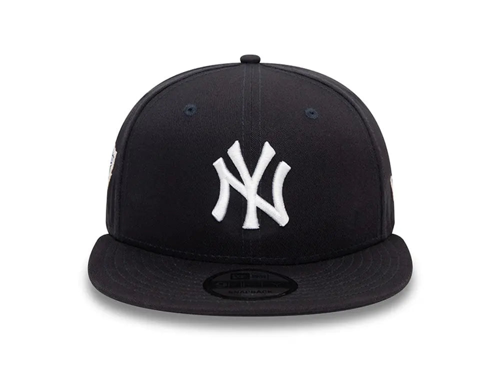 New Era New York Yankees MLB Black 9FIFTY Snapback Cap