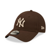 New Era New York Yankees League Essential Dark Brown 9FORTY Adjustable Cap - Cap On