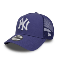 New Era Youth MLB League Essential New York Yankees 9FORTY Trucker Cap