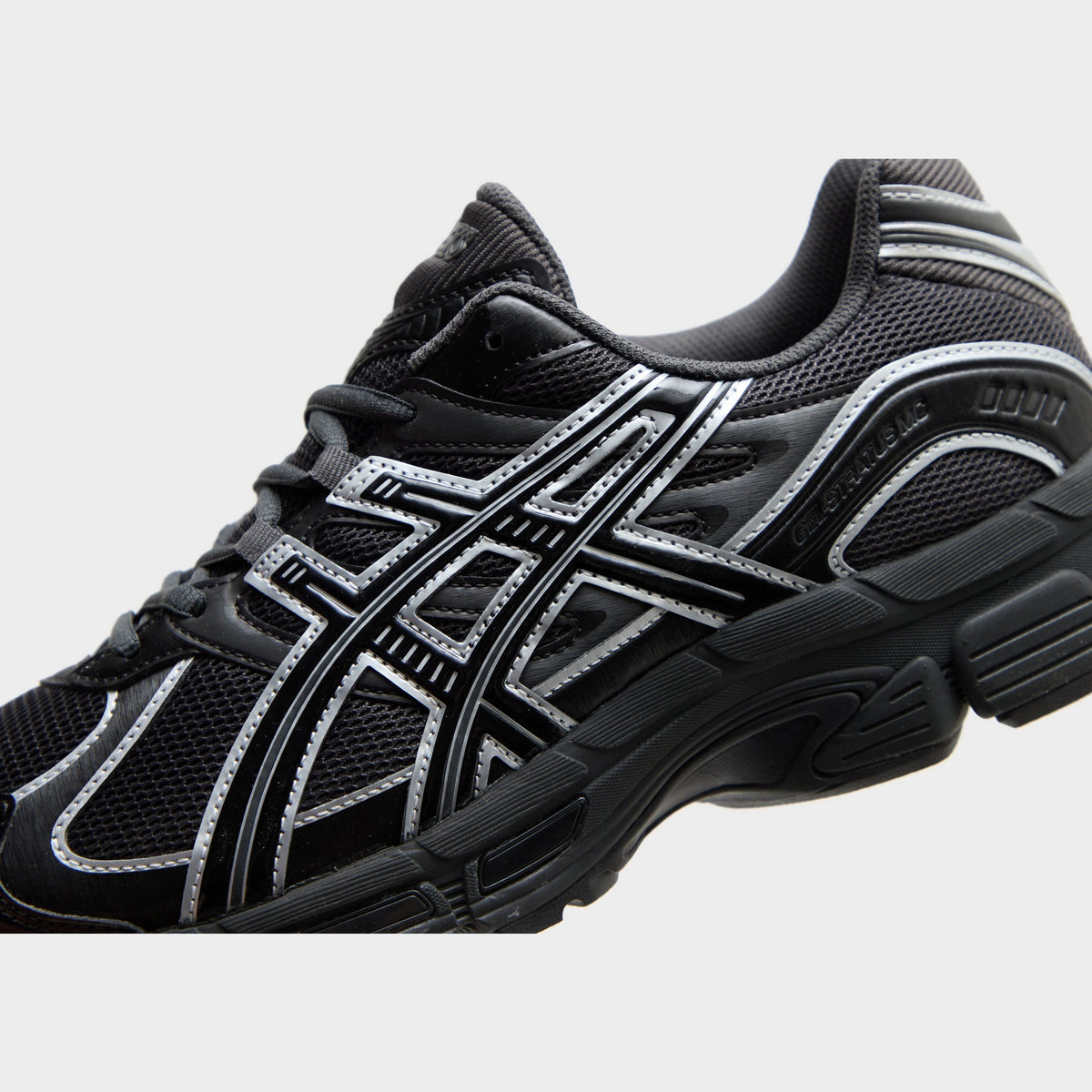 ASICS GEL-STRATUS MC