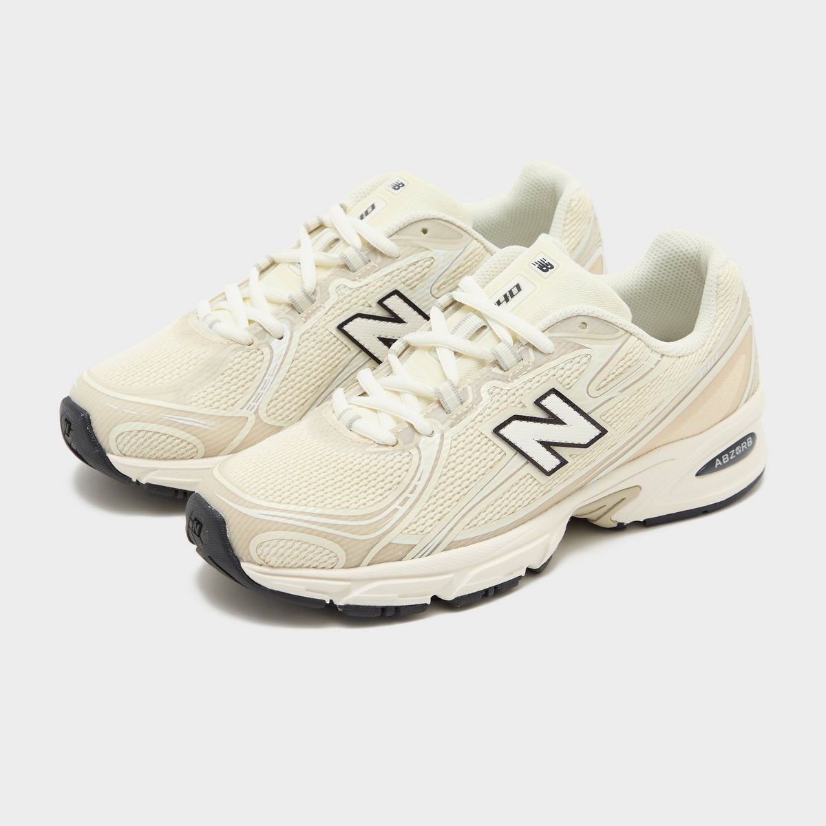 Beige New Balance 740 No Sew Women's