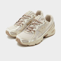 New Balance 740 Women's