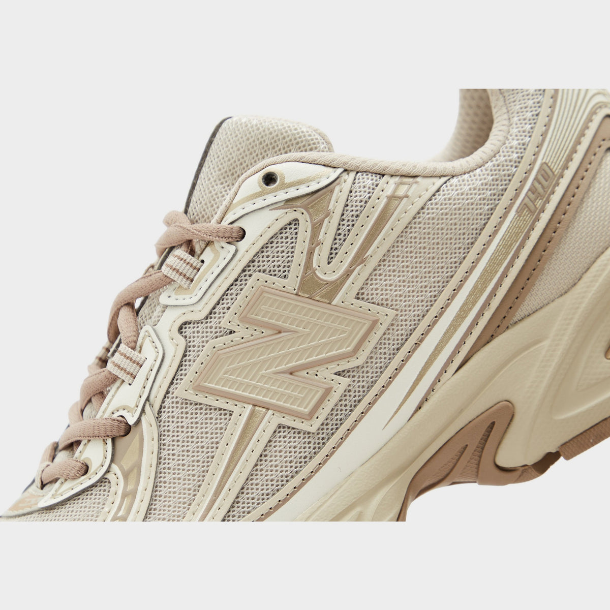 New Balance 740 Women's