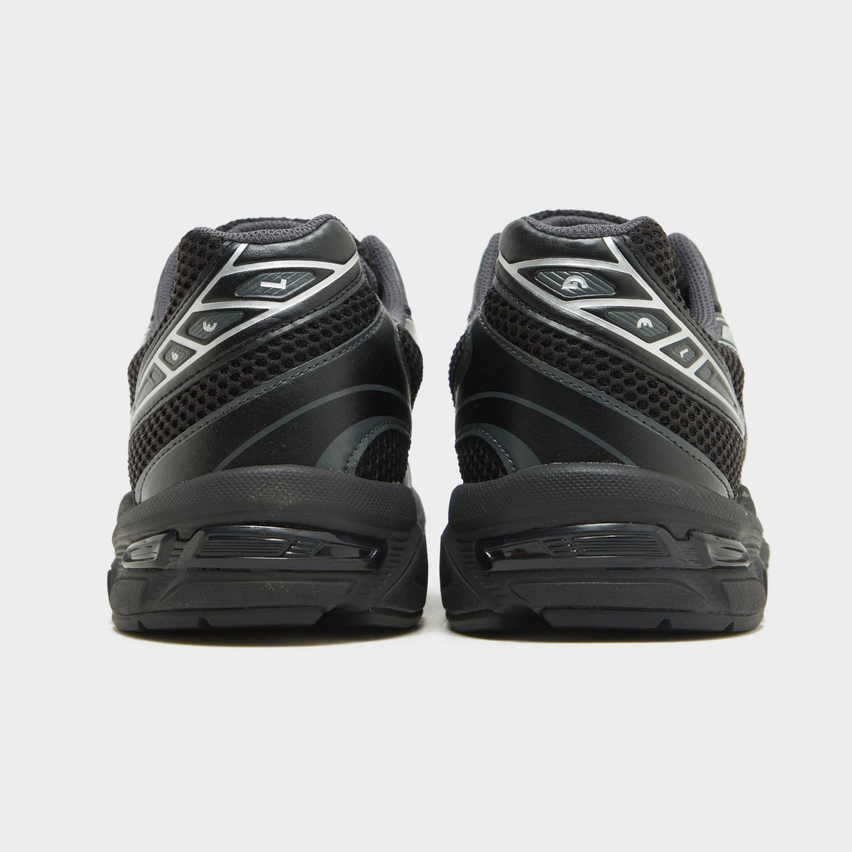 Black ASICS GEL-1130